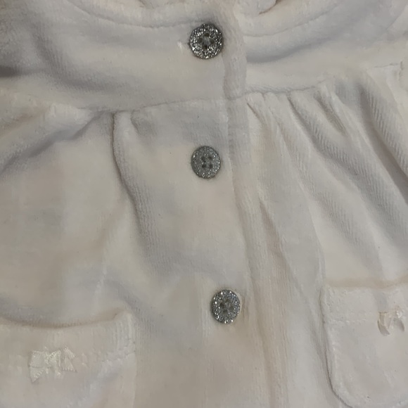 Carters jacket and pants set (white)- size newborn - Picture 4 of 9